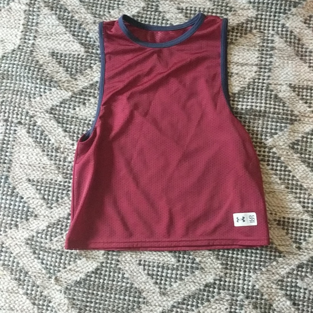 Under Armor mesh top